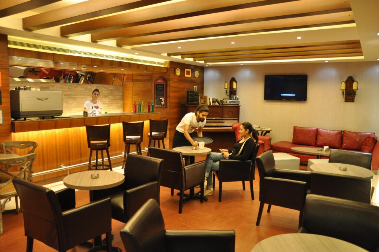 Caesar'S Park Hotel Beirut Exterior photo